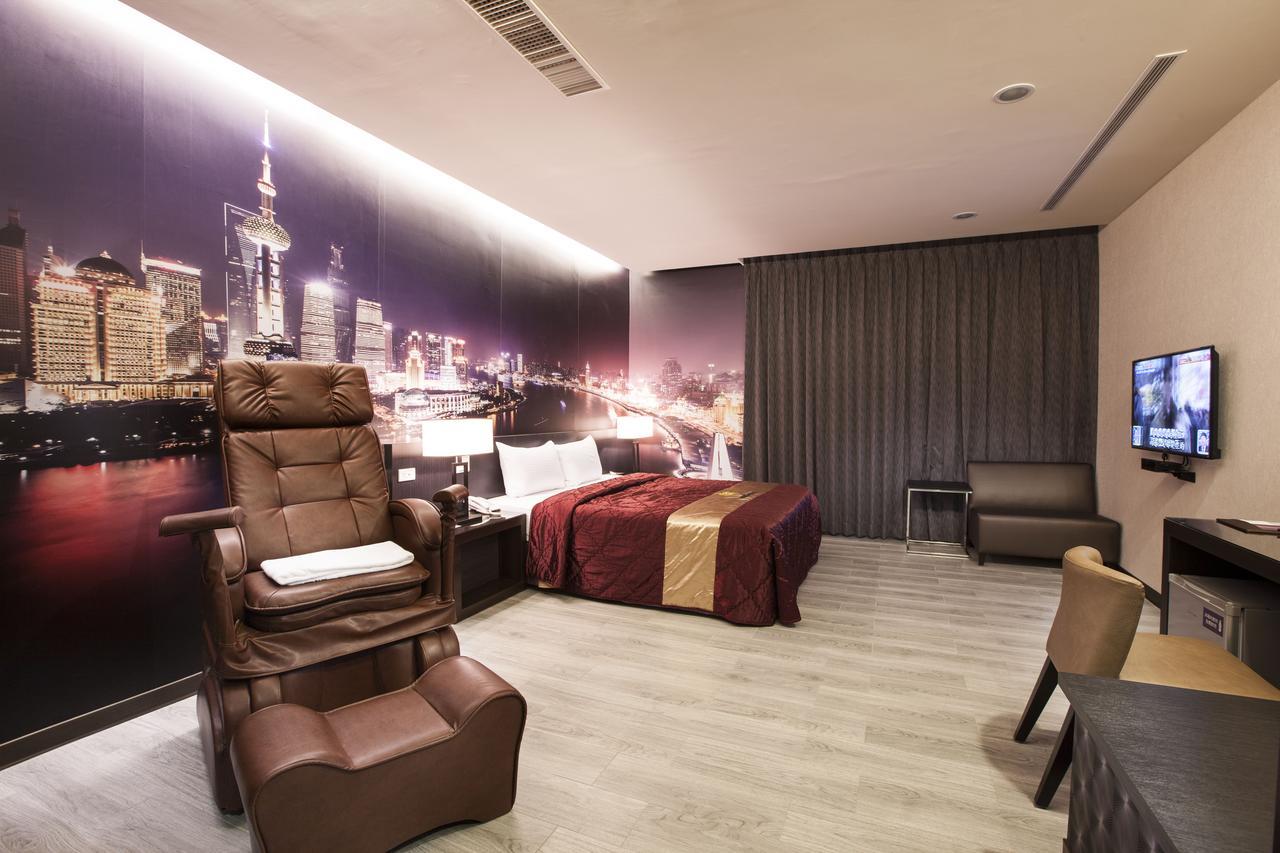 Foxdou Business Motel Tainan Exterior photo