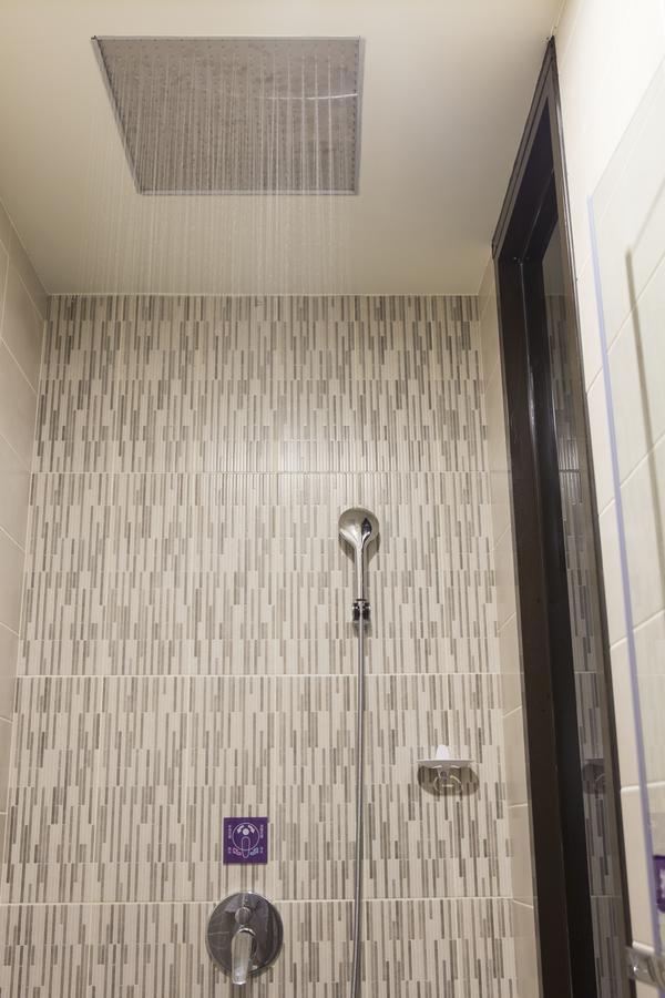 Foxdou Business Motel Tainan Exterior photo