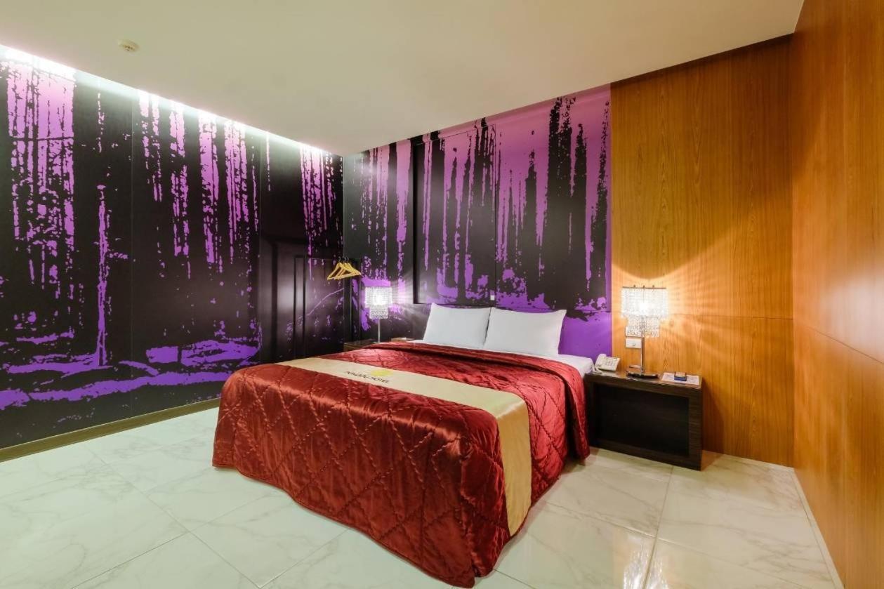 Foxdou Business Motel Tainan Exterior photo